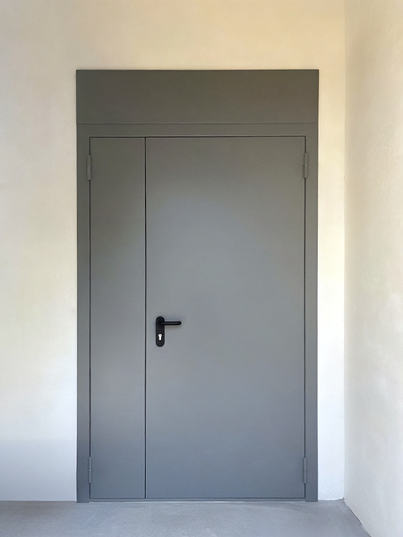 Полуторная пожаростойкая дверь