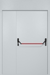 Полуторная противопожарная дверь EI-60 с верхней вставкой и ручкой «Антипаника», окрас по RAL