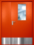 Полуторная противопожарная дверь EI-60 с широким стеклопакетом и отбойником, окрас по RAL 3003